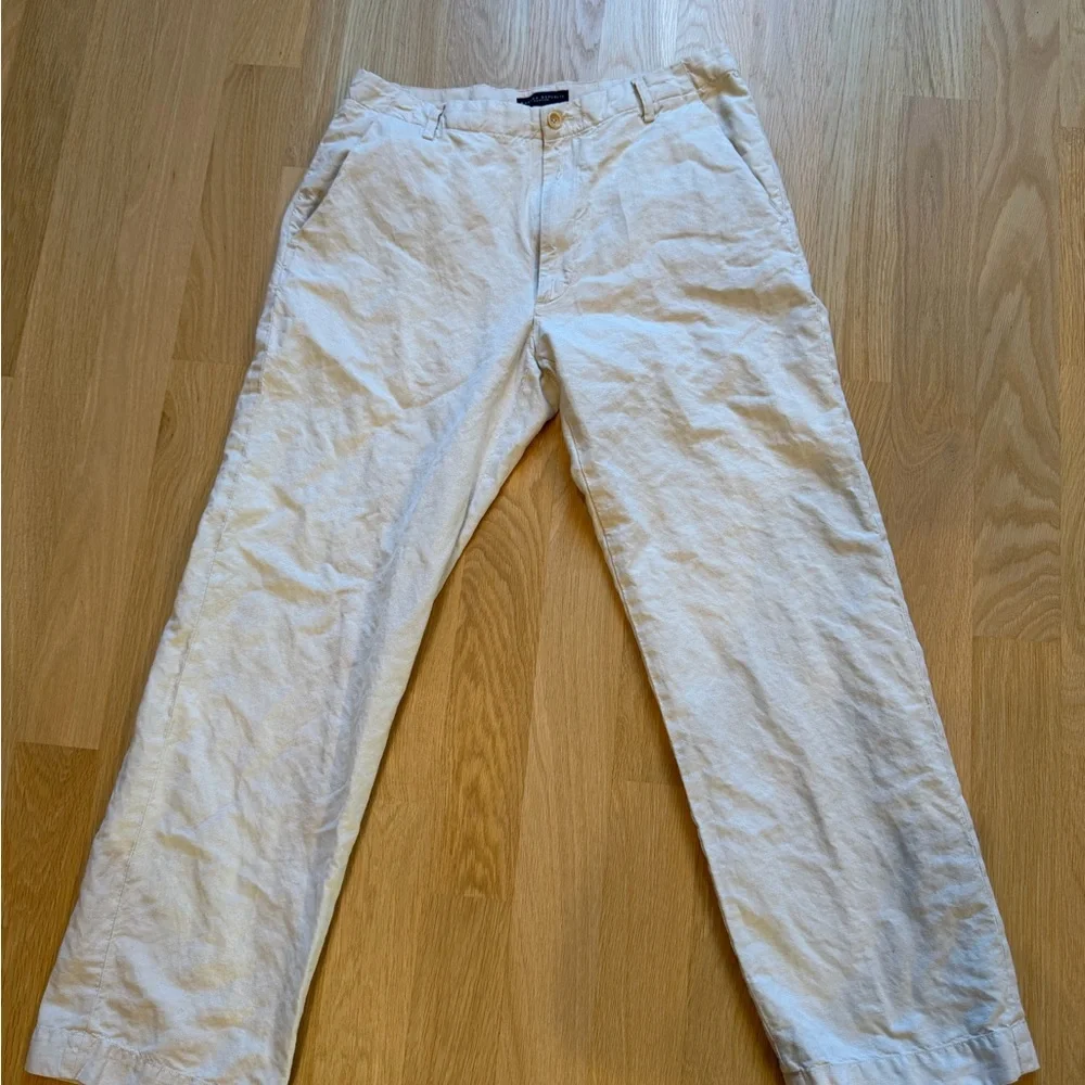 Banana Republic Men's Light Tan Linen Traveler Chinos - 35x32”